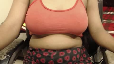 mina online show from 09/18/25, 08:33