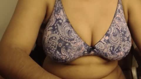 mina online show from 03/03/26, 08:59