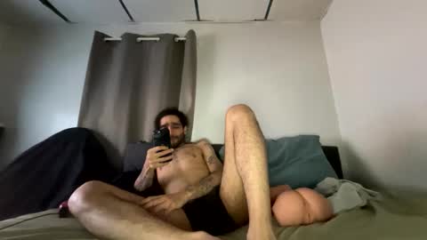 ShootingWebs online show from 05/10/26, 07:35