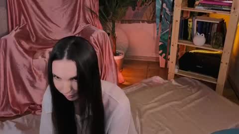 wednesday_evans online show from 04/21/26, 05:14