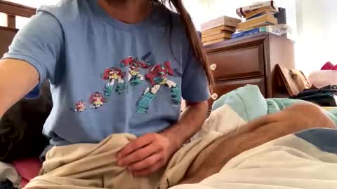 Snapshot of weedwacker43 chatting on 10/12/25, 03:22 weedwacker43 online show from 10/12/25, 03:22