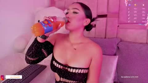 Snapshot of ween_sheng_ chatting on 02/26/26, 05:23 Wennsheng online show from 02/26/26, 05:23