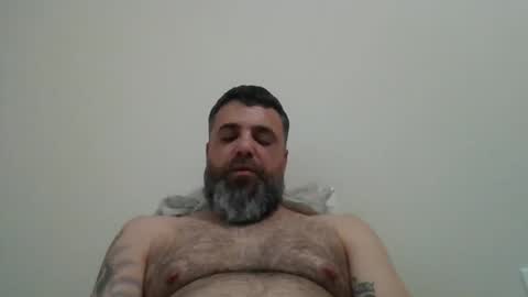 Snapshot of weezy210 chatting on 05/04/26, 11:45 Weezy online show from 05/04/26, 11:45