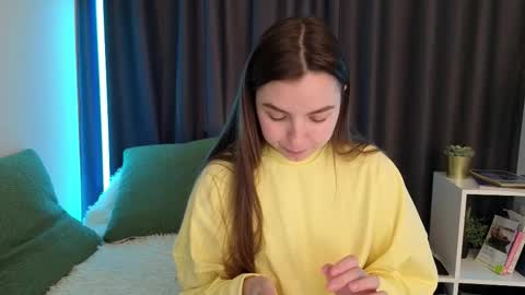 Weird Bird online show from 03/12/26, 03:23