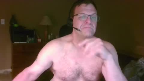 Snapshot of welderod chatting on 05/03/26, 02:39 welderod online show from 05/03/26, 02:39