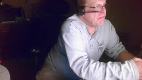 Snapshot of welderod chatting on 05/18/26, 07:58 welderod online show from 05/18/26, 07:58