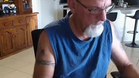 Wellhelloo online show from 02/20/26, 06:26