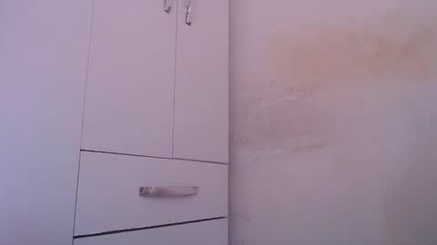 Snapshot of wellingtont chatting on 10/26/25, 03:40 wellingtont online show from 10/26/25, 03:40