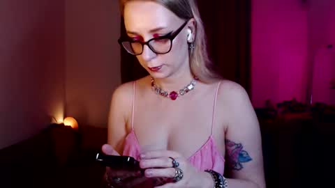 Liza online show from 03/26/26, 05:07