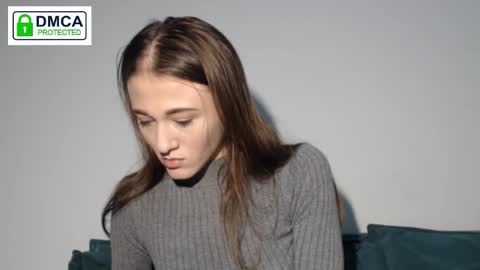 Milena online show from 12/13/25, 09:42