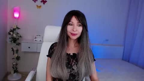 Wendi Foster online show from 12/15/25, 07:07