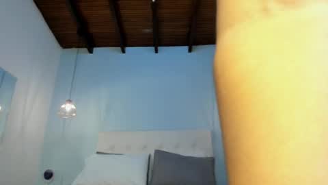 Wendolyn online show from 04/14/26, 03:07