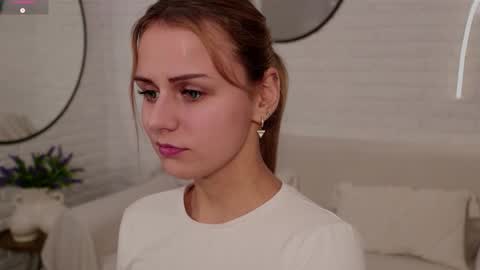 Im Wendy online show from 11/13/25, 09:14