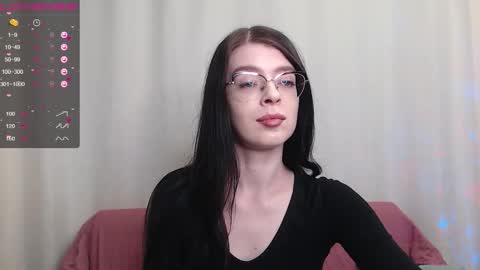 Snapshot of wendy_addams chatting on 10/19/25, 09:15 Wendy online show from 10/19/25, 09:15