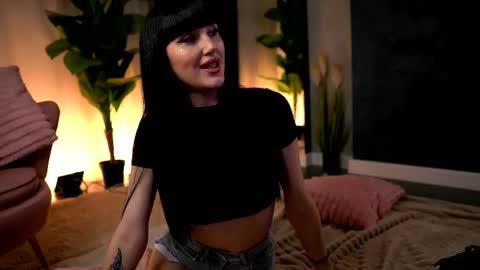 Wendy online show from 02/26/26, 09:25