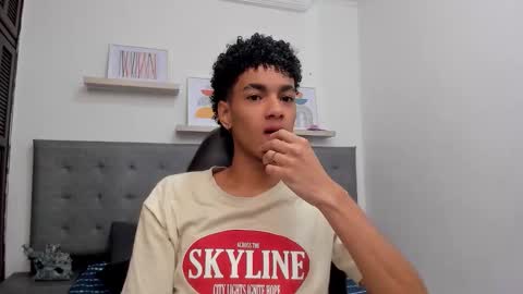 WES online show from 12/19/25, 02:24