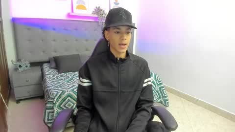 WES online show from 01/11/26, 03:17