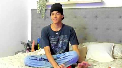 WES online show from 02/26/26, 02:38