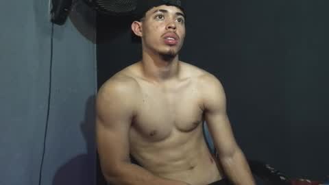 wesley_77 online show from 03/10/26, 05:34