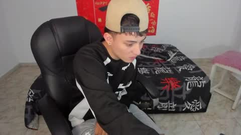 Wesley Boy online show from 04/01/26, 07:22