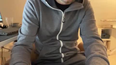 Snapshot of wet_adidasboy chatting on 09/22/25, 05:31 wet_adidasboy online show from 09/22/25, 05:31