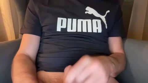 Snapshot of wet_adidasboy chatting on 10/18/25, 09:48 wet_adidasboy online show from 10/18/25, 09:48