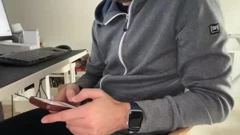 Snapshot of wet_adidasboy chatting on 11/20/25, 09:31 wet_adidasboy online show from 11/20/25, 09:31