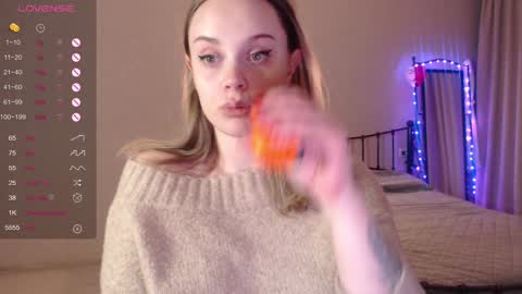 Lana online show from 01/29/25, 07:43