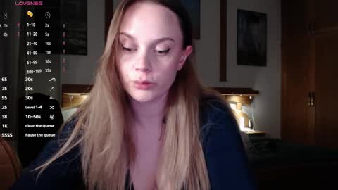 Lana online show from 10/13/25, 05:46