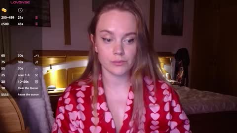 Lana online show from 02/10/26, 05:50