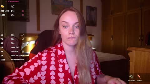 Lana online show from 04/05/26, 06:27