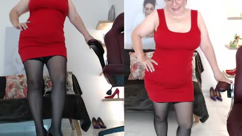 Snapshot of wet_liss chatting on 04/19/26, 04:17 Diva online show from 04/19/26, 04:17