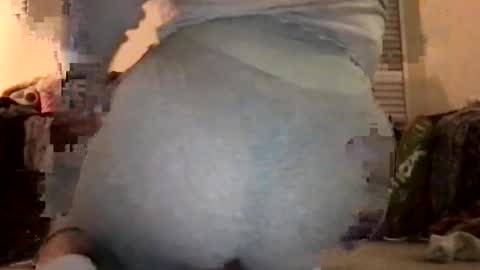 wetgirl22220 online show from 05/01/26, 12:04