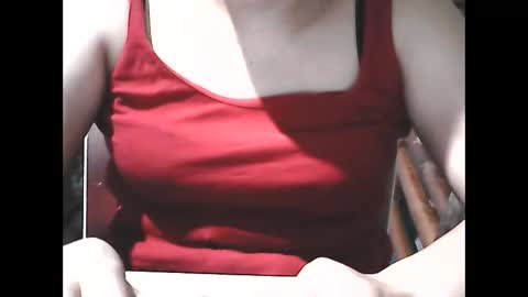 Snapshot of wethornypussy4u chatting on 11/19/25, 11:38 wethornypussy4u online show from 11/19/25, 11:38