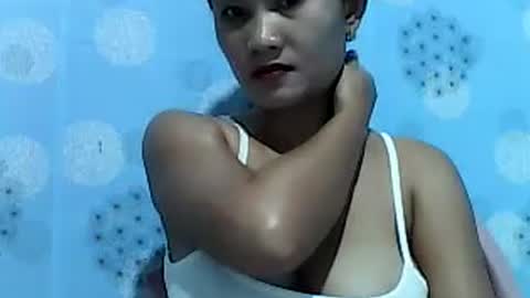 Snapshot of wettyhottie69 chatting on 06/12/26, 09:03 wettyhottie69 online show from 06/12/26, 09:03