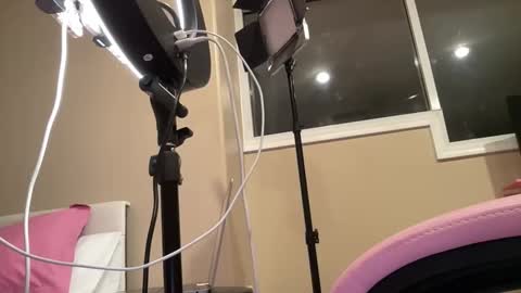 Snapshot of wh0remoanal chatting on 12/19/25, 05:47 Madasyn Rose online show from 12/19/25, 05:47