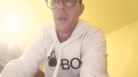 stoffy online show from 11/16/25, 05:02