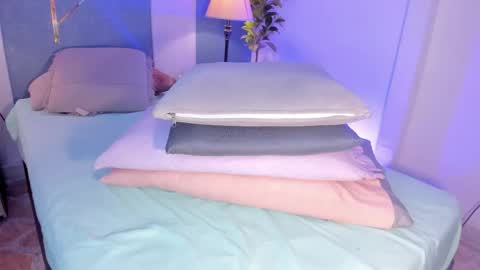 Sara  online show from 01/07/26, 07:05