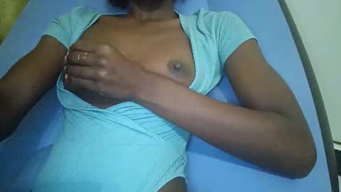 Whinebby online show from 11/06/25, 08:43