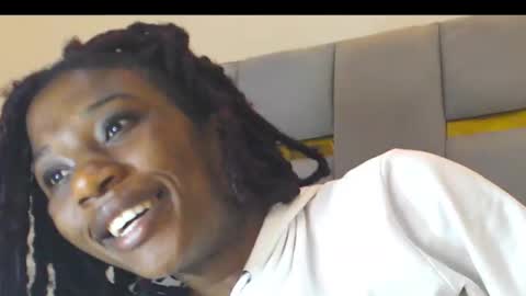 Whinebby online show from 12/18/25, 03:23