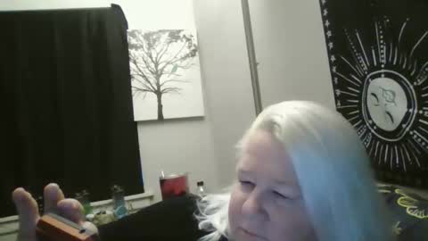 Snapshot of whipsnap19 chatting on 04/14/26, 12:44 whipsnap19 online show from 04/14/26, 12:44