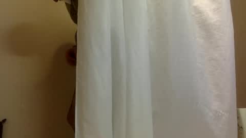 Snapshot of whiskerbiscuit_69 chatting on 01/22/25, 02:35 whiskerbiscuit_69 online show from 01/22/25, 02:35