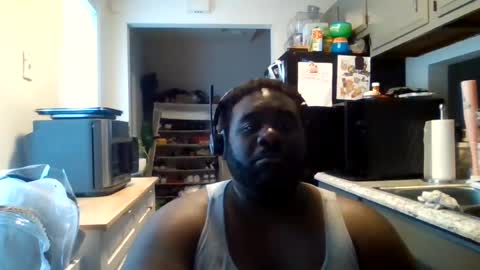 Snapshot of whiskeyandcoke24 chatting on 06/11/26, 07:01 WhiskeyandCoke online show from 06/11/26, 07:01