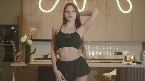 Naomi online show from 11/28/25, 02:25