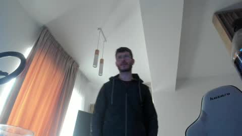 Michael online show from 04/11/26, 08:51