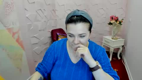 white__queen_ online show from 06/04/26, 07:47