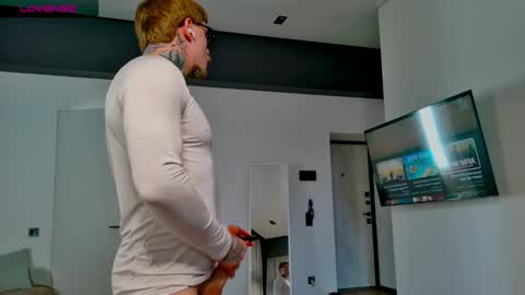 Max online show from 03/29/26, 11:43