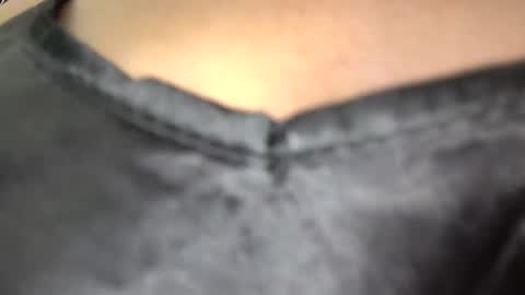 white_sexy_ online show from 11/19/25, 10:26