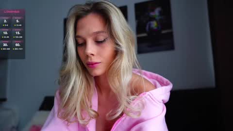 Kate  online show from 02/06/25, 10:48