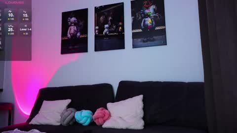 Kate  online show from 03/11/25, 04:29